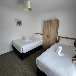 Homestay Park View With Free Minibar Tea&coffee, Dublin